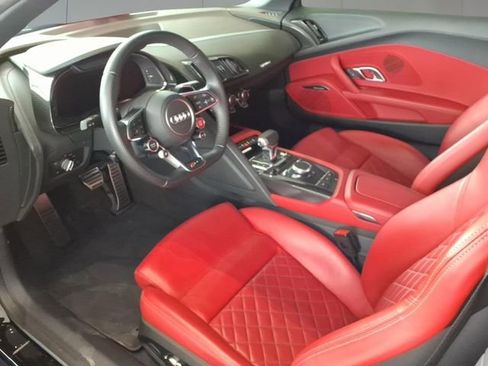 Certified 2022 Audi R8 V10 performance AWD/4WD image 10