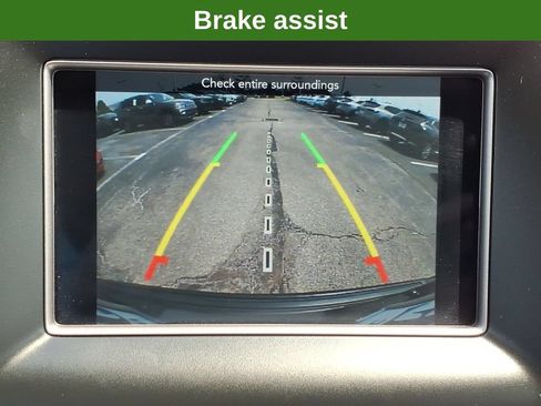 Used 2018 Jeep Grand Cherokee Laredo AWD/4WD image 29