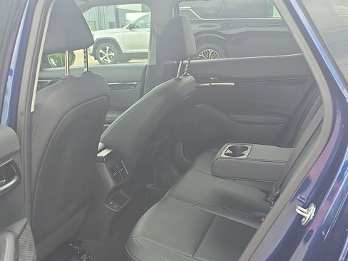 Used 2024 Kia Seltos EX FWD image 16
