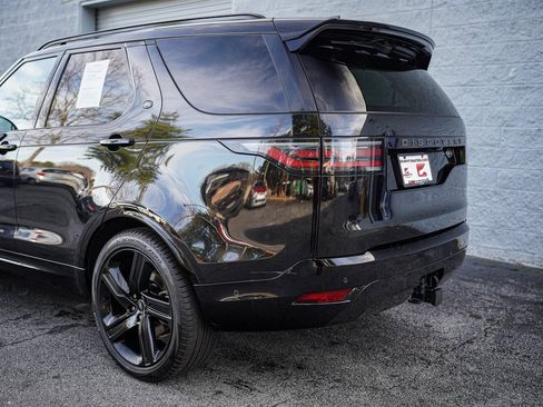 Used 2023 Land Rover Discovery S R-Dynamic image 12