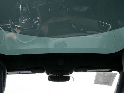 Certified 2023 Audi e-tron GT Premium Plus image 20