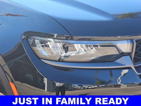New 2026 Jeep Grand Cherokee L Limited w/ Limited Altitude Package AWD/4WD image 36