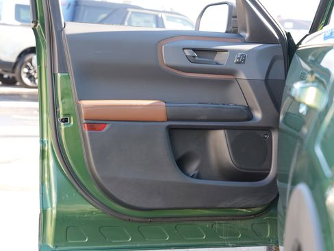 Used 2023 Ford Bronco Sport Outer Banks w/ Tech Package image 16