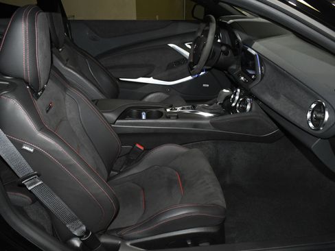 Used 2023 Chevrolet Camaro ZL1 image 48