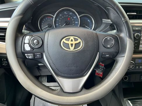 Used 2014 Toyota Corolla LE image 29