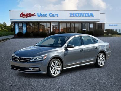 Used 2017 Volkswagen Passat 1.8T SE
