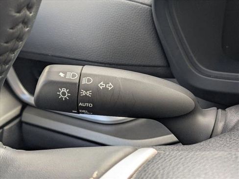 Used 2025 Toyota Grand Highlander FWD image 12