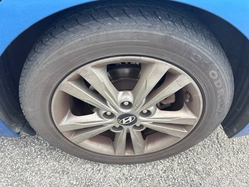 Used 2018 Hyundai Elantra SEL FWD image 6