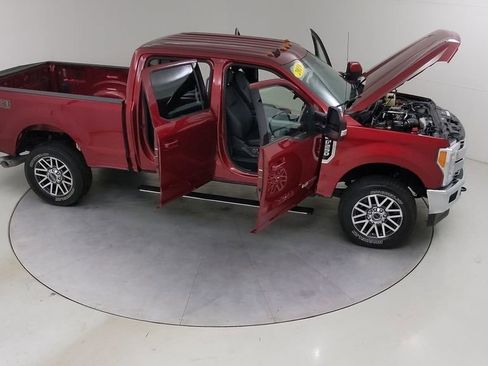 Used 2019 Ford F250 Lariat w/ Lariat Ultimate Package AWD/4WD image 51