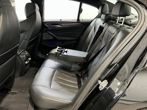 Used 2020 BMW M5 w/ Executive Package image 17