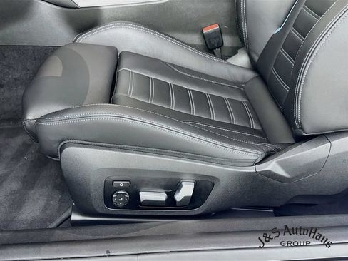 Used 2023 BMW M2 w/ Lighting Package RWD image 25