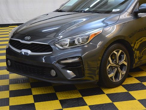 Used 2019 Kia Forte LXS image 38