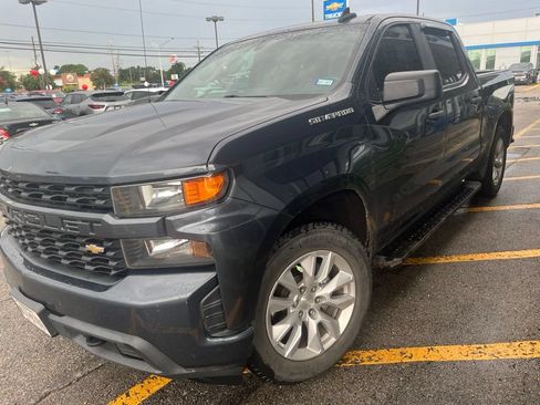 Used 2021 Chevrolet Silverado 1500 Custom RWD image 1