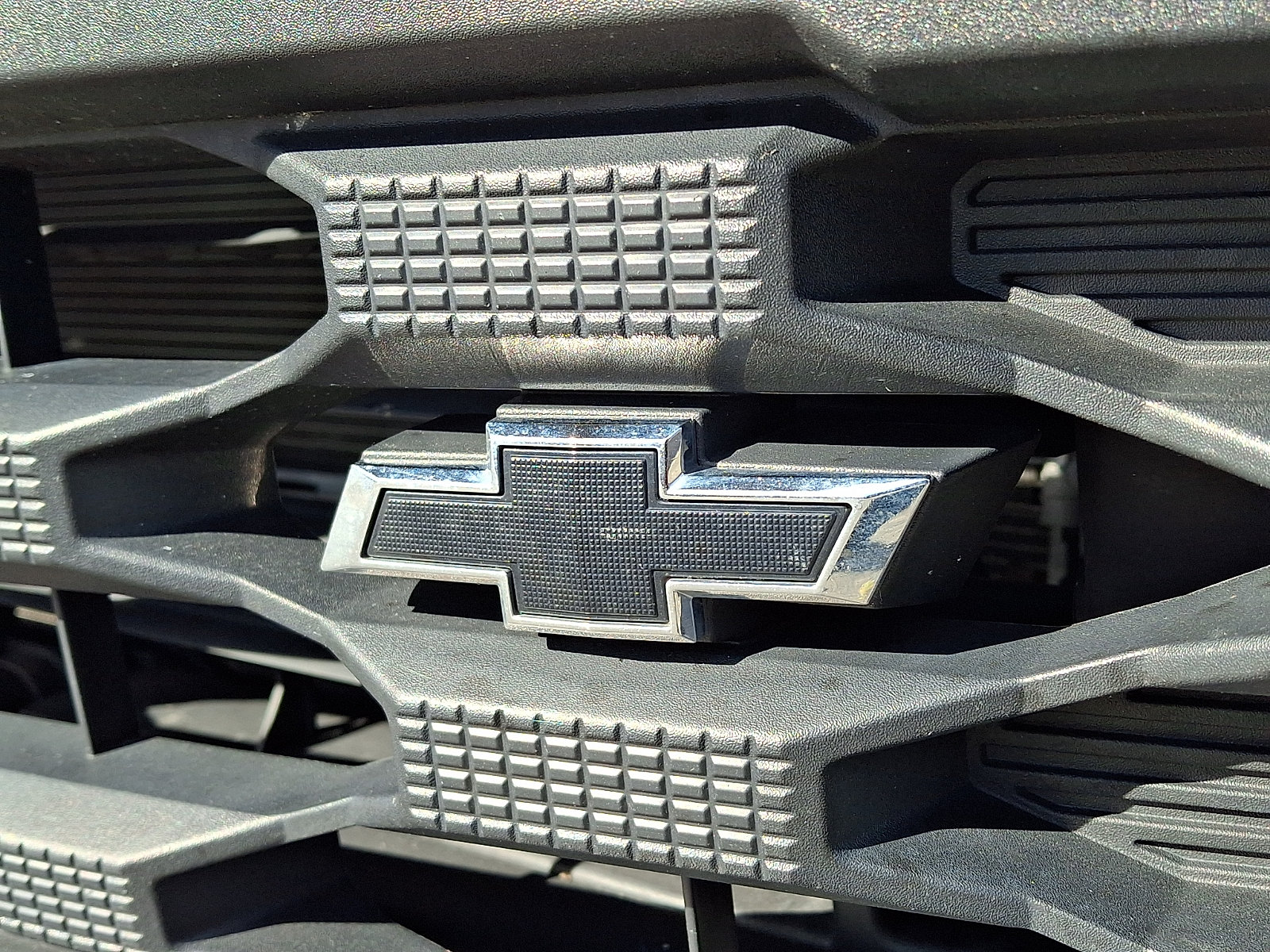 Used 2023 Chevrolet Silverado 1500 Custom w/ LPO, Dark Essentials Package AWD/4WD image 32