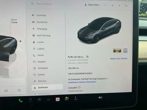 Used 2022 Tesla Model 3 Long Range AWD/4WD image 8