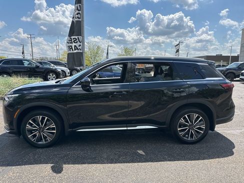 Used 2026 INFINITI QX60 Luxe w/ Cargo Package AWD/4WD image 2