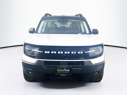 Used 2025 Ford Bronco Sport Outer Banks AWD/4WD image 2