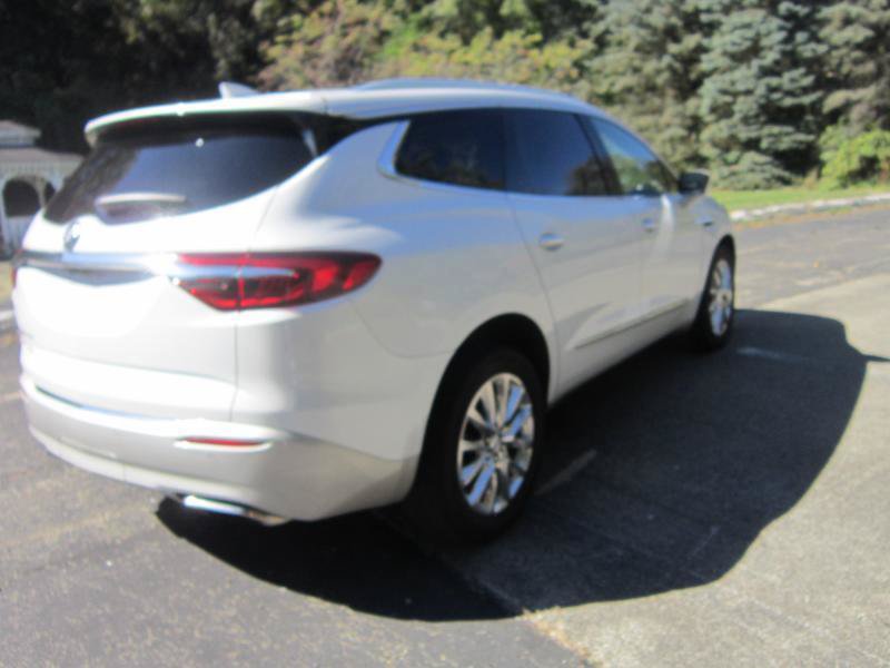 Used 2021 Buick Enclave Premium w/ Surround and Sites Package AWD/4WD image 32