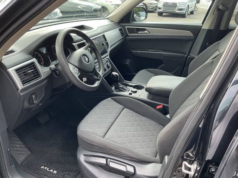 Used 2018 Volkswagen Atlas Launch Edition AWD/4WD image 13