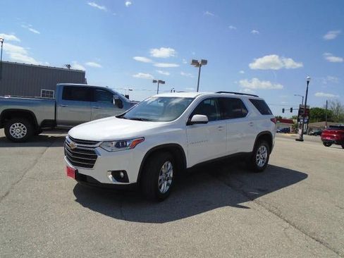 Used 2019 Chevrolet Traverse LT AWD/4WD image 3