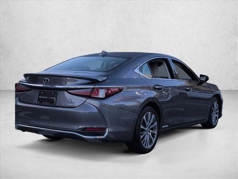 Used 2021 Lexus ES 300h w/ Premium Package FWD image 5