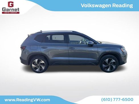 New 2026 Volkswagen Taos SE AWD/4WD image 6