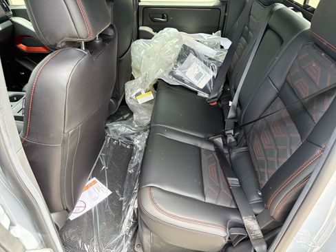 New 2026 Nissan Frontier PRO-4X w/ Pro Premium Package AWD/4WD image 25