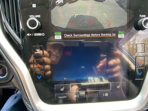 Used 2021 Subaru Outback Limited AWD/4WD image 26