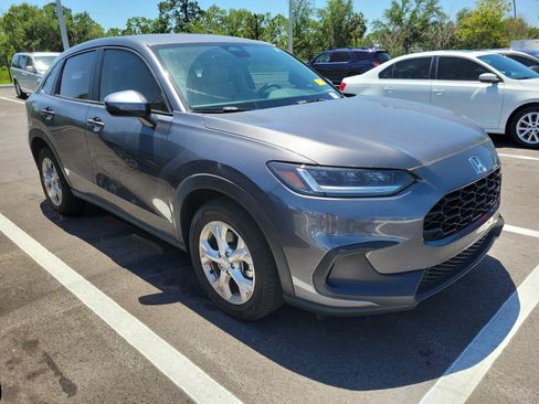 Used 2024 Honda HR-V LX image 2