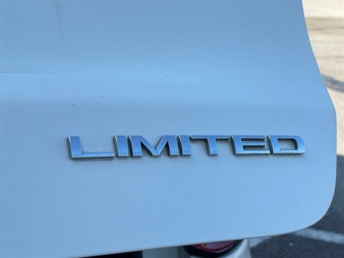 Used 2020 Jeep Compass Limited AWD/4WD image 11