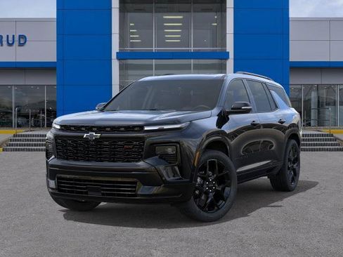 New 2026 Chevrolet Traverse RS w/ LPO, Floor Liner Package AWD/4WD image 30