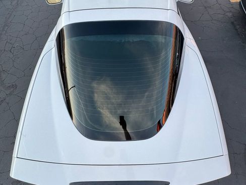 Used 2007 Chevrolet Corvette Coupe 2D w/ Preferred Equipment Group image 11