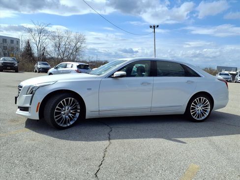 Used 2018 Cadillac CT6 Premium Luxury w/ Super Cruise Package image 40