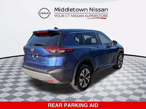 Used 2023 Nissan Rogue SV AWD/4WD image 3