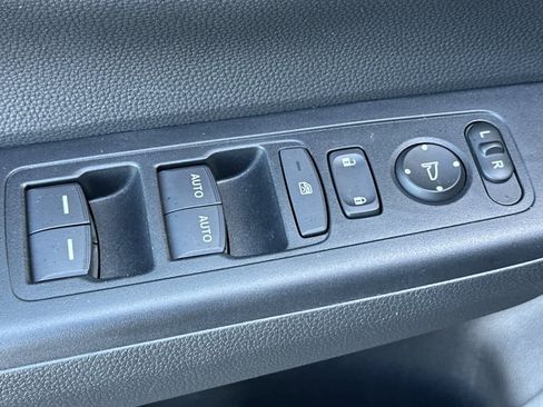 Certified 2025 Honda CR-V Sport image 11