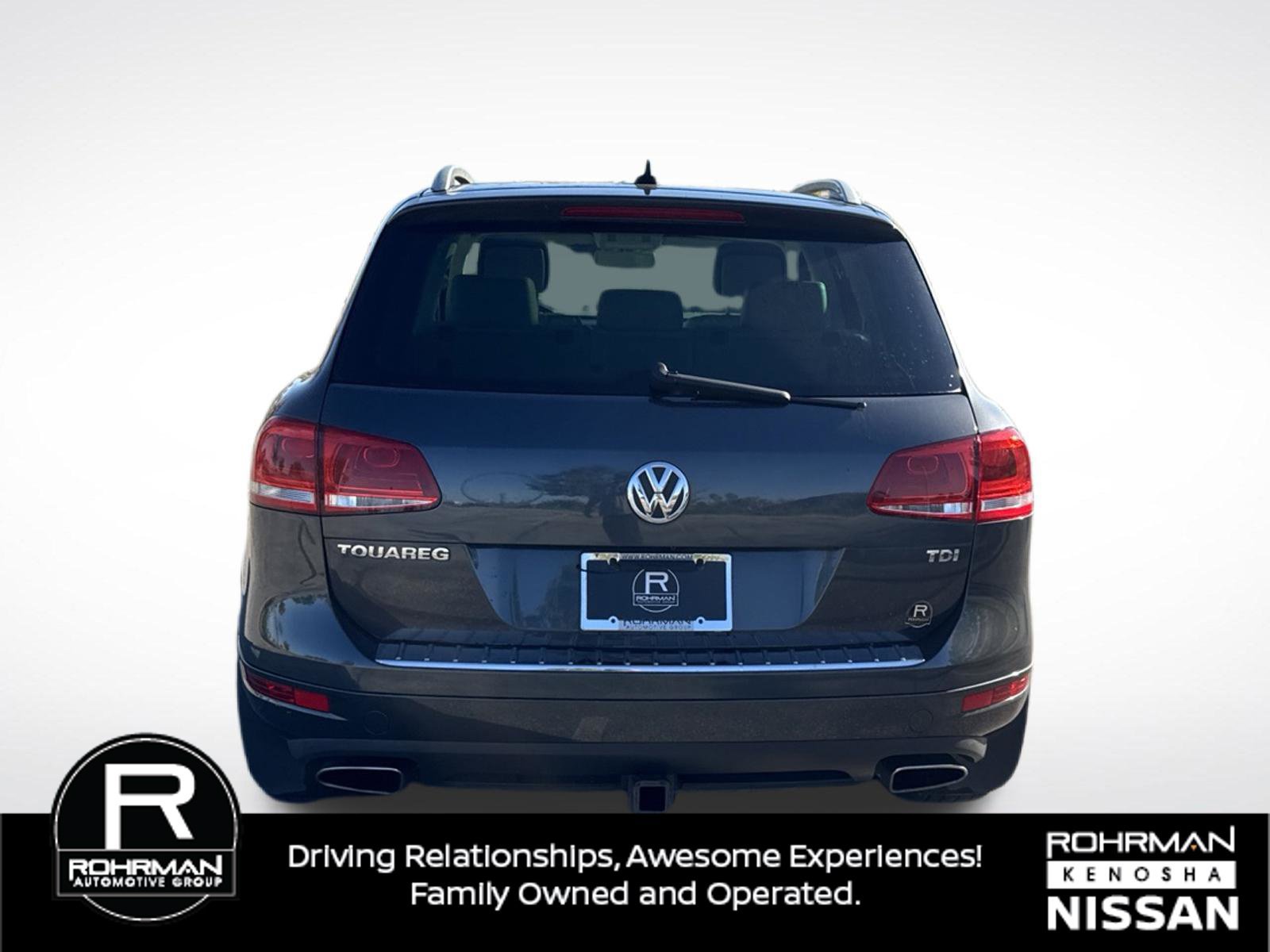 Used 2012 Volkswagen Touareg TDI AWD/4WD image 6