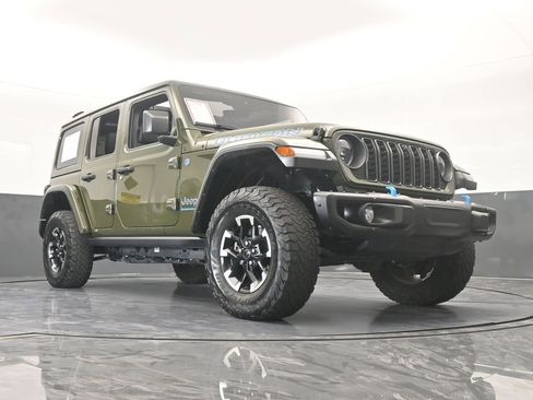Used 2024 Jeep Wrangler Unlimited Rubicon 4xe image 72