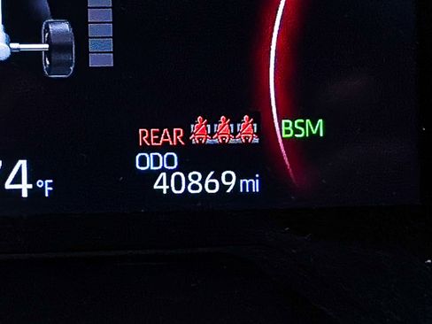 Used 2023 Toyota RAV4 XLE Premium AWD/4WD image 36