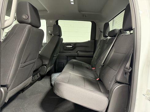 Used 2026 Chevrolet Silverado 1500 Custom Trail Boss AWD/4WD image 17