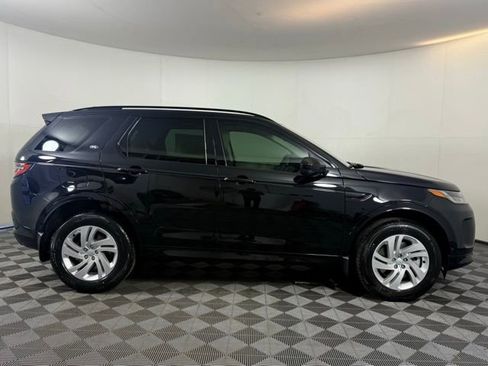 New 2025 Land Rover Discovery Sport S image 7