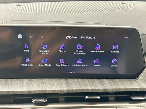 Used 2023 Kia Telluride EX w/ EX Captain's Chair Package image 12