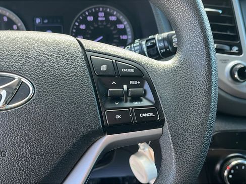 Used 2018 Hyundai Tucson SEL image 13