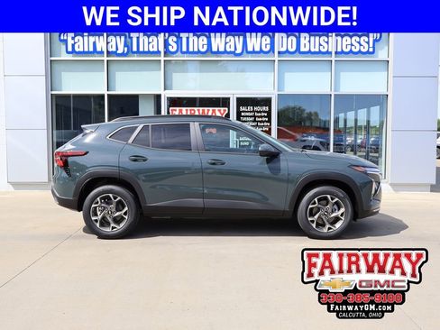 New 2026 Chevrolet Trax LT w/ LT Convenience Package FWD image 1