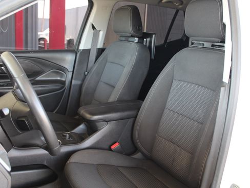 Used 2022 GMC Terrain SLE FWD image 43