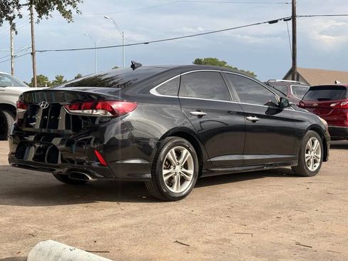 Used 2019 Hyundai Sonata SEL w/ Tech Package 02 FWD image 3