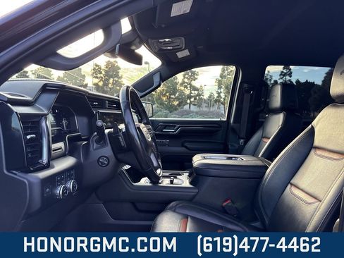 Used 2022 GMC Sierra 1500 AT4 image 11