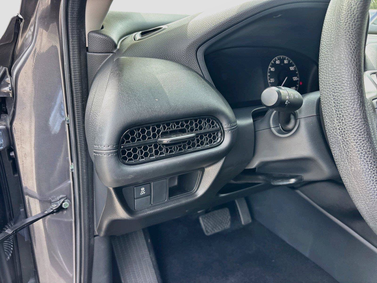 Certified 2025 Honda HR-V LX image 11