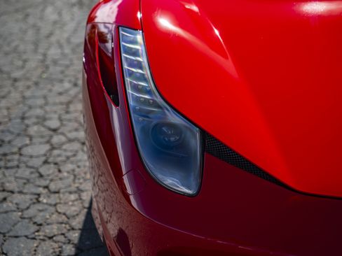 Used 2014 Ferrari 458 Spider image 20