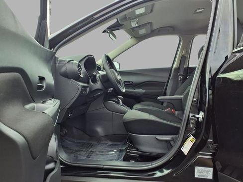 Certified 2025 Nissan Kicks Play S FWD image 20
