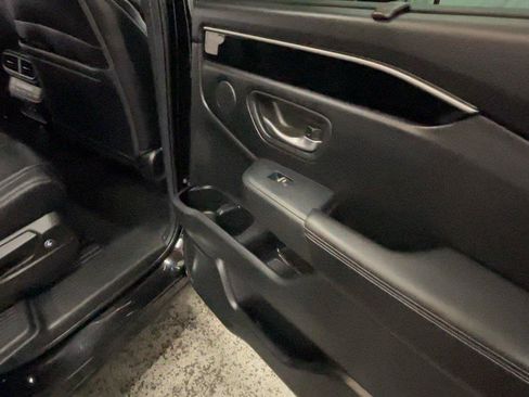 Certified 2025 Honda Pilot EX-L image 23